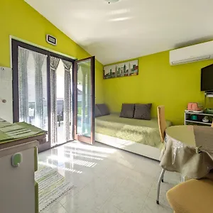 Ap Silvija Apartamento Zadar