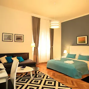 Contarini Luxury **** Split